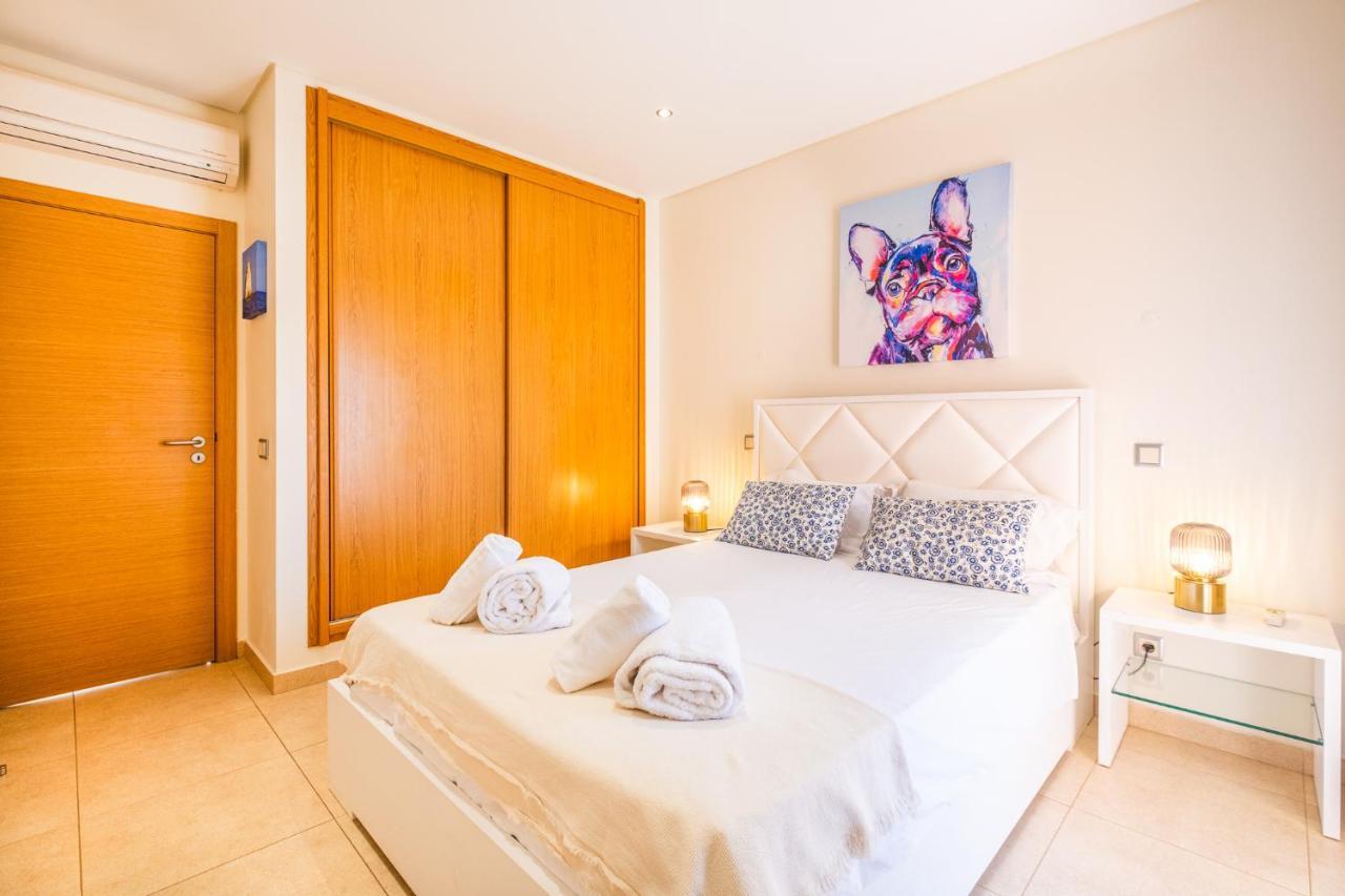 Cozy Villa With Pool And Barbecue Albufeira Bagian luar foto