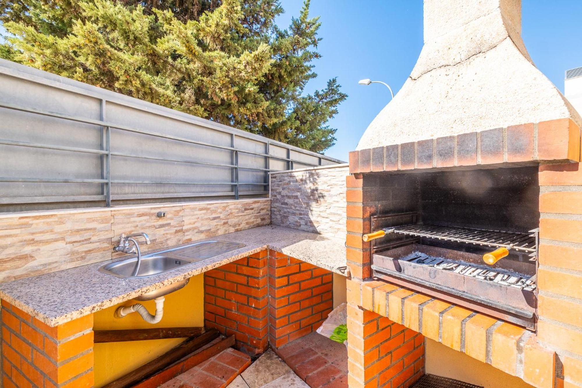 Cozy Villa With Pool And Barbecue Albufeira Bagian luar foto
